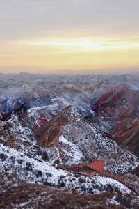 冬天~蘭州水墨丹霞