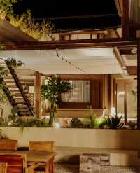 這次劍川沙溪之行,我住進了沙溪·森熹美學藝術精品民宿,簡直是一場美學的沉浸式體驗!侘寂風混搭新中式,