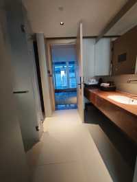 東山島躺平天花板|金鑾灣君瀾度假酒店,把海搬進窗外