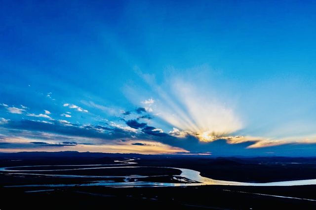 夕陽西下被若爾蓋的黃河九曲美翻了！一定要來～