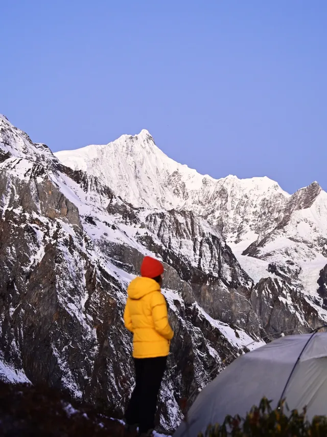 徒步plog|三天的卡瓦格博之心,美得太超過了 徒步plog|三天的卡瓦格博之心,美得太超過了