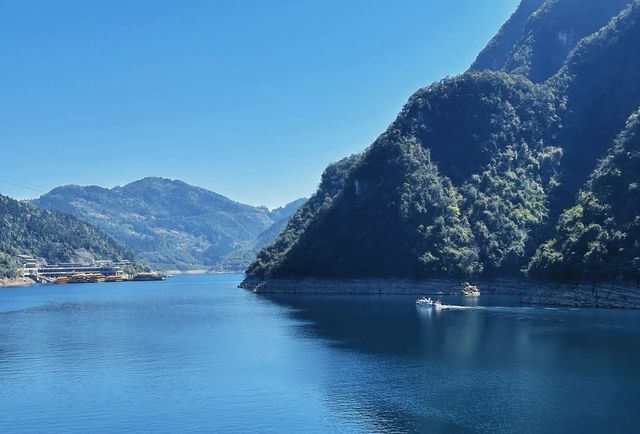 來宜昌別只盯著大壩啦!好吃、好玩的,多到一天根本裝不下 來宜昌別只盯著大壩啦!好吃、好玩的,多到一天根本裝不下