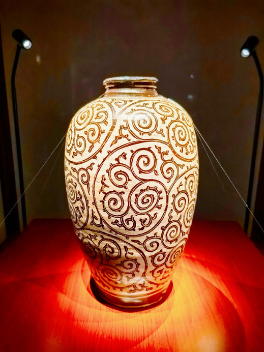 南京市博物館（朝天宮）｜宋・吉州窯の陶磁器の瓶 | Trip.com 南京
