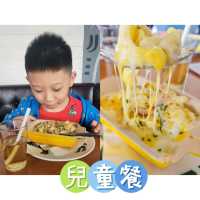 Kids and Pets Friendly Restaurant