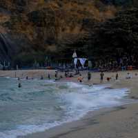 หนีร้อนไปนั่งริมทะเลที่หาดทรายน้อย หัวหิน