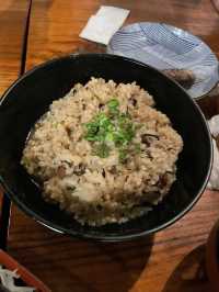 古色古香嘅沖繩料理餐廳