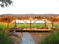 อิ๊กซ์อีสานคาเฟ่ คาเฟ่ทุ่งนาบรรยากาศดีต่อใจ