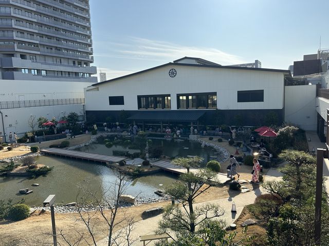 日本大阪｜鬧市中的溫泉主題樂園