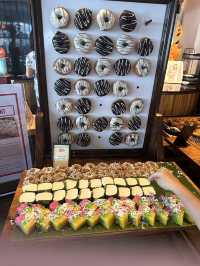 The Best Buffet Breakfast Ever !!!