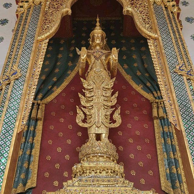 วัดอรุณราชวรารามราชวรมหาวิหาร