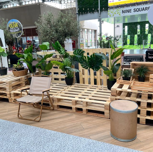 งานOlive in your backyard @theninetiwanon