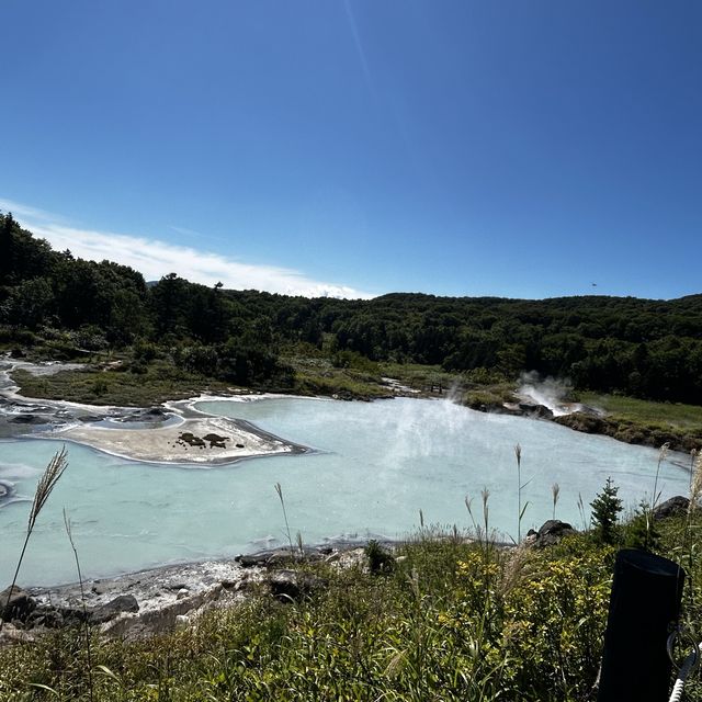 Oyunuma Onsen pond 