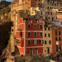 Winter ain’t a dull season; Riomaggiore ❄️ 