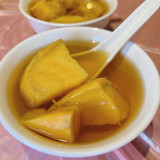 《懷舊樓上大排檔》