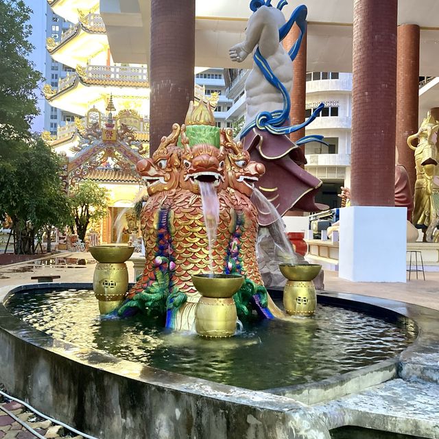 Wat Ru Si Thavorn Wararam
