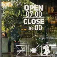 checkpoint cafe