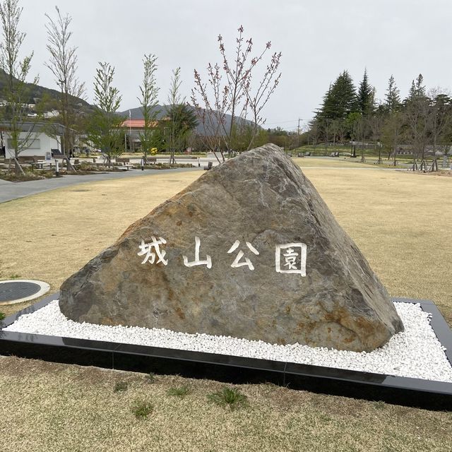 長野市的名勝善光寺及城山公園