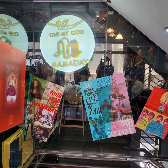 20-05-2023  好有夢幻色彩咖啡店