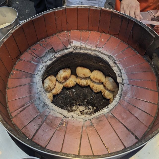 Popular Market selling Taiwanese Streetfood 