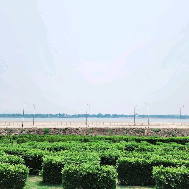 ที่พักหลักร้อยนครพนม