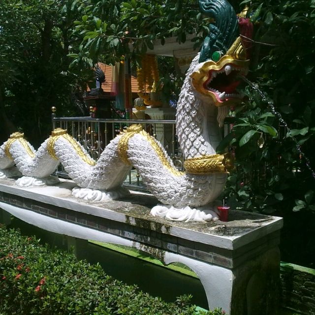 วัดท่าการ้อง