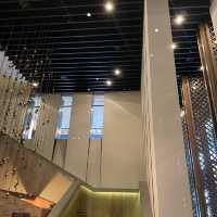 The luxurious lobby of Silk Place Tainan