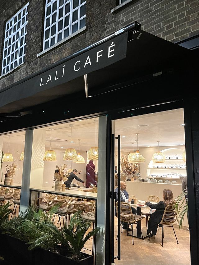 英國倫敦Mayfair小眾咖啡店-LALÏ