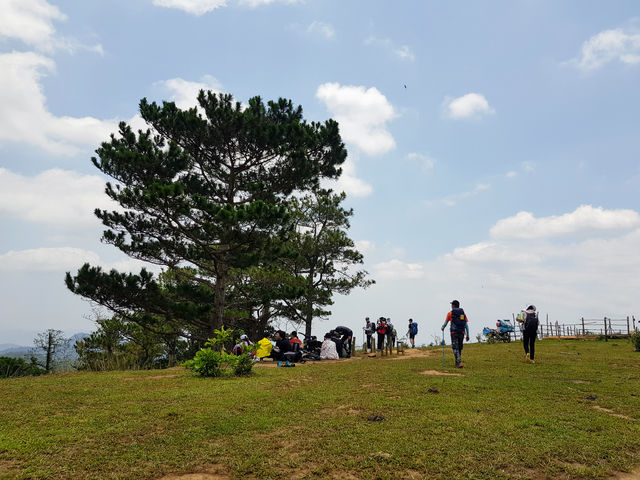 Ta Nang Phan Dung - beautiful nature camp hike