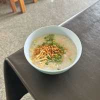 ร้านบรรยากาศดีริมน้ำโขง “ร้านแม่งามอิ่มอร่อย“