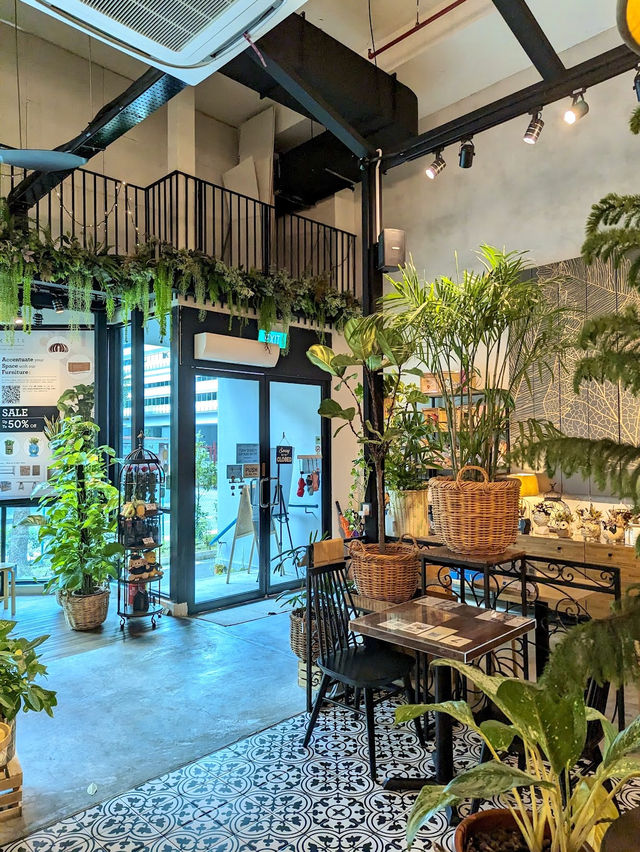 Knots Cafe & Living (Pasir Panjang)