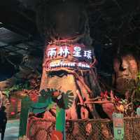 Zhuhai Chimelong Spaceship Park