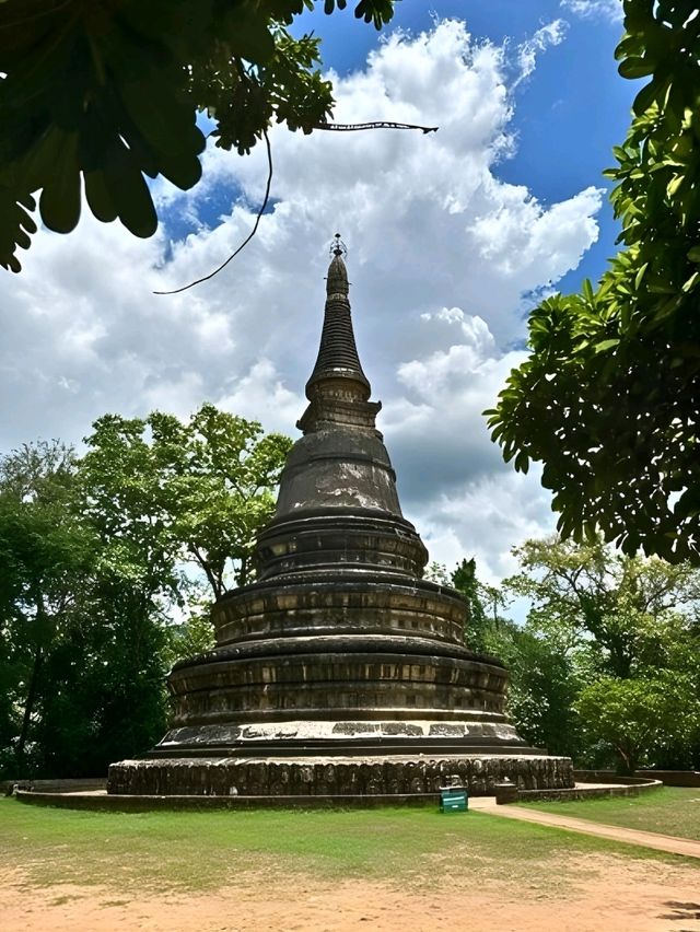 🌄 วัดอุโมงค์ (สวนพุทธธรรม)