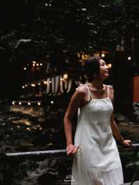บ้านเล็กในป่าใหญ่ ….. บ้านธารชีวี