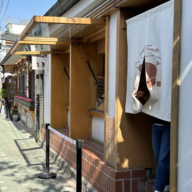 益善洞火車輕軌咖啡店 - ☕️樂園驛