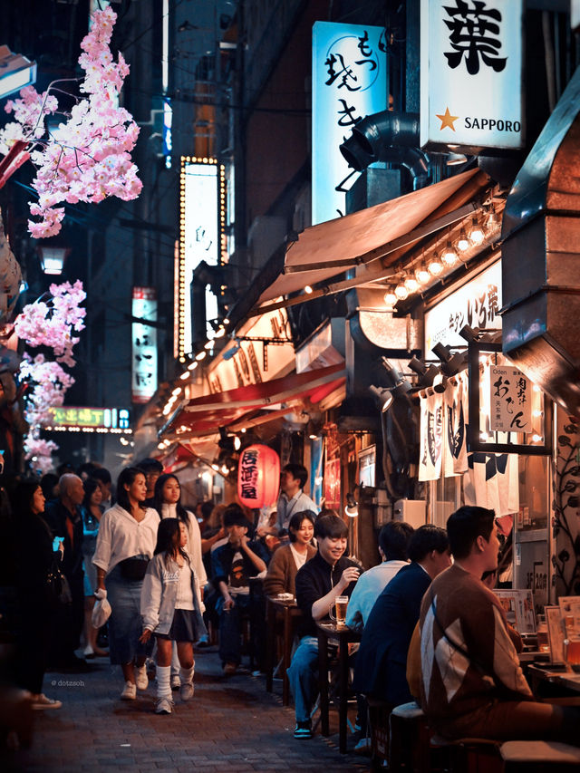 Tokyo’s most popular eating street in Shinjuku 🍱🍢🍡