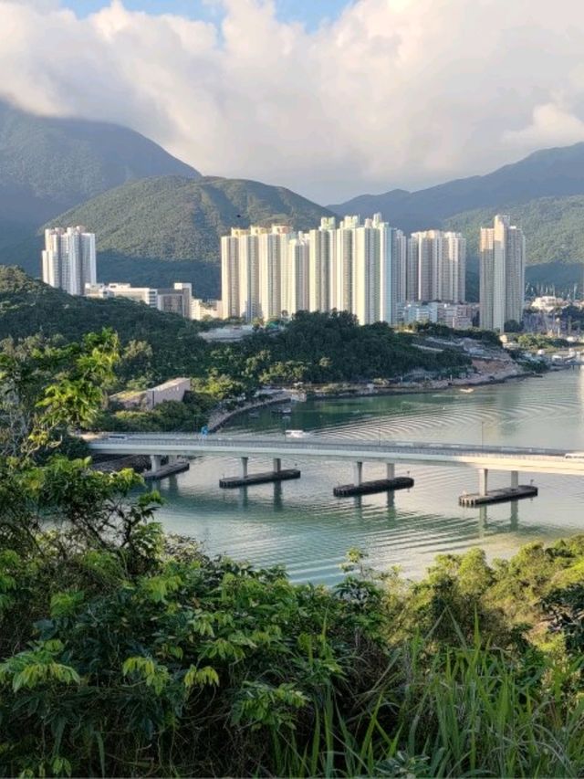 最佳數飛機地點- 觀景山