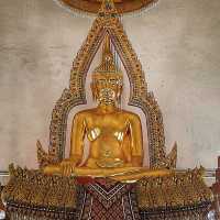 วัดปราโมทย์ วัดเก่าแก่โบราณคู่เมืองสมุทรสงคราม
