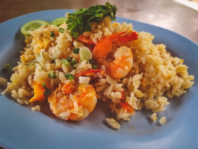 ร้านส้มตำ อีสานคลาสสิค แม่กลอง