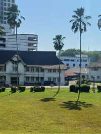 Kuching: The Charming City of Cats and Culture