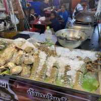 Enjoying street foods in Hatyai 🇹🇭☀️
