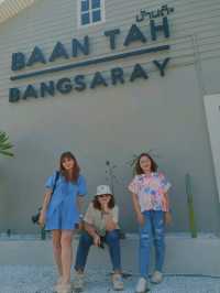 Baan Tah on the Sea ที่พักริมทะเลบางเสร่