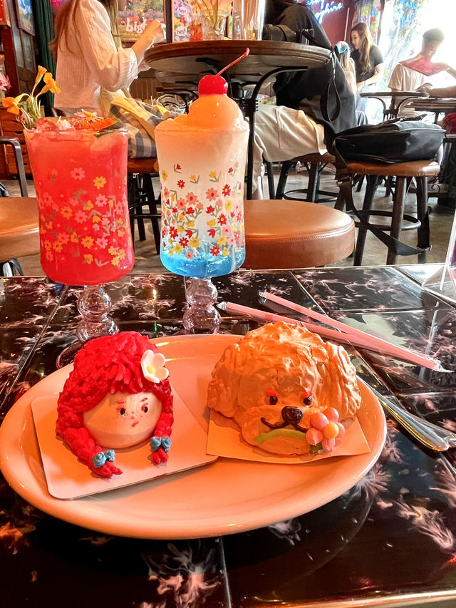 Random Museum-卡通少女主題的隨機博物館，滿滿藝術氛圍