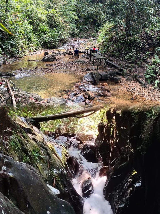 Hiking the Scenic Trails of Bung Jagoi, Bau