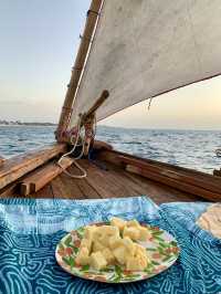 Zanzibar Bliss: Sun, Sea and Sassy Dolphins at Mnemba Island! 