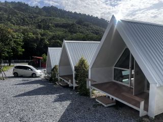 Accommodation in Rayong Camp for only 1,000 Baht.