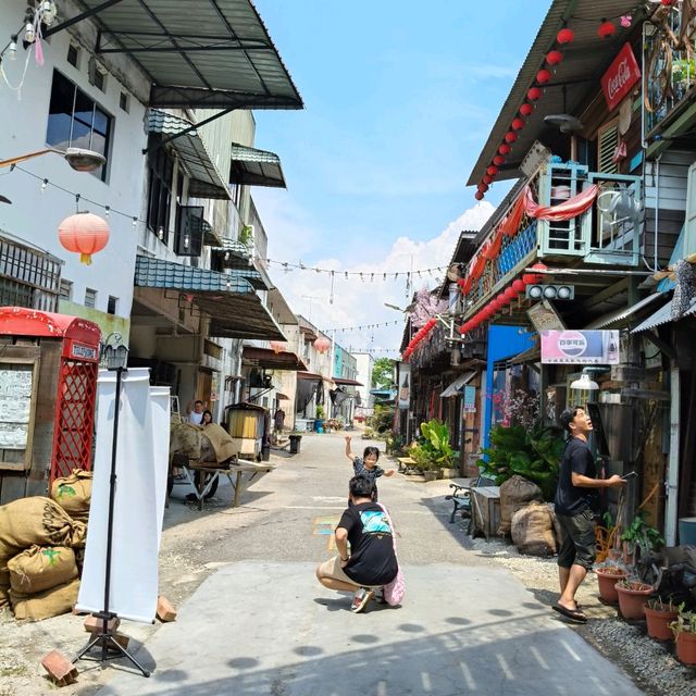 Must Visit Muar Old Street - Started selling Otak Otak since 1950 Parit Jawa 