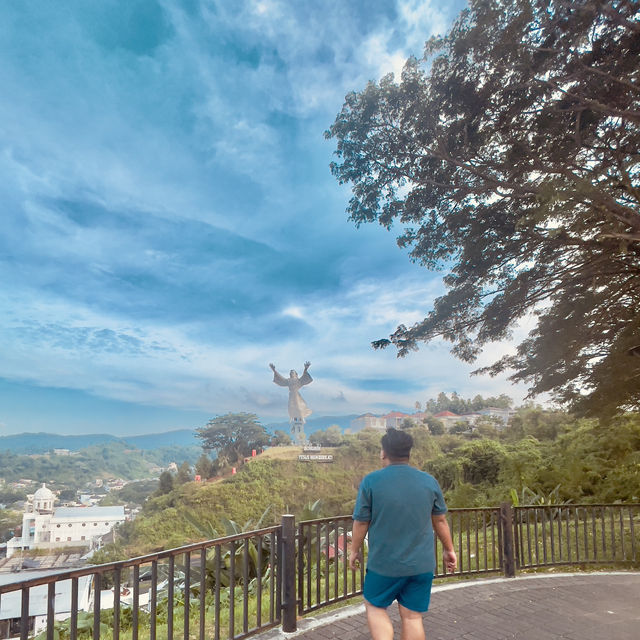 Sacred Serenity: A Scenic Journey to Manado’s Iconic Jesus Monument