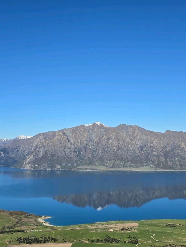 Isthmus Peak健行～湖泊乾淨得像面鏡子