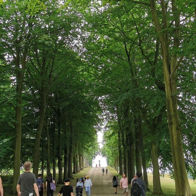英國Cavendish家族莊園景點，美麗的Chatsworth House