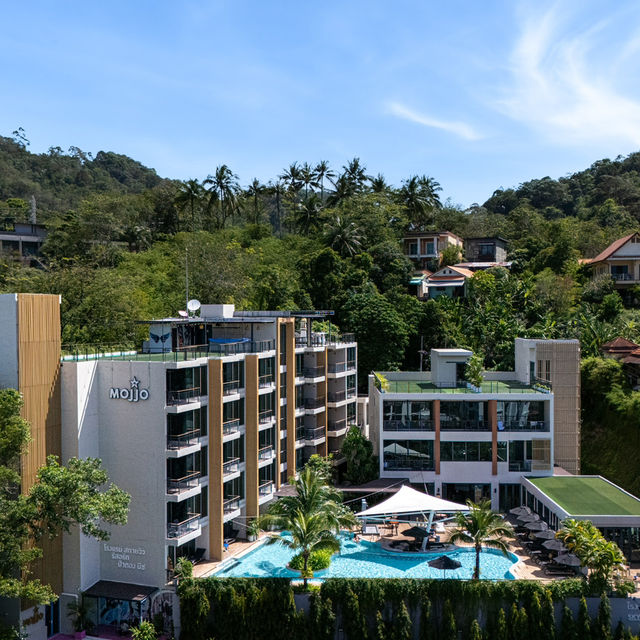 ที่พักป่าตอง ภูเก็ต บนเนินเขา วิวจึ้ง 🏖️